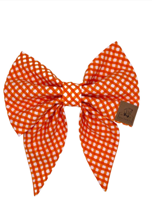 Elevate your furry friend's game day style with our Tiger Orange and White Game Day Team Dog Bow Tie. Perfect for passionate pet owners and their four-legged fans, this charming accessory adds a splash of team spirit and sophistication to any canine's wardrobe.