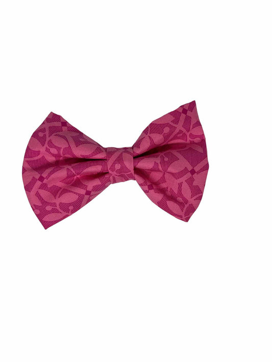 Garden Trellis Pink Bow Tie
