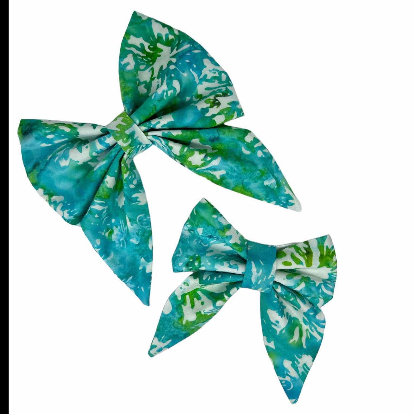 Water Garden Blues Batik Dog Bow