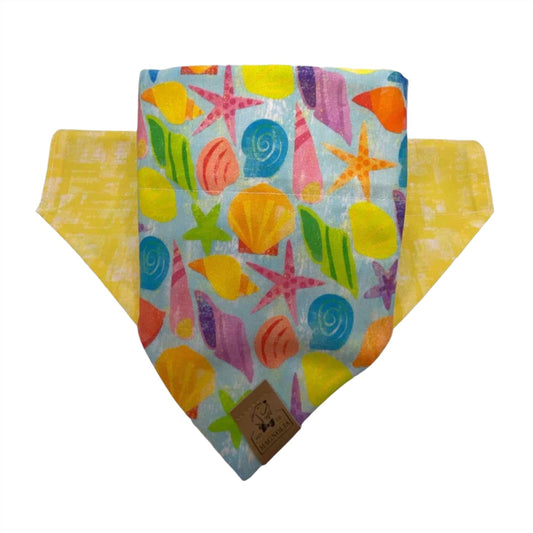 Seas on the Sea Shore reversible dog bandana with yellow back.