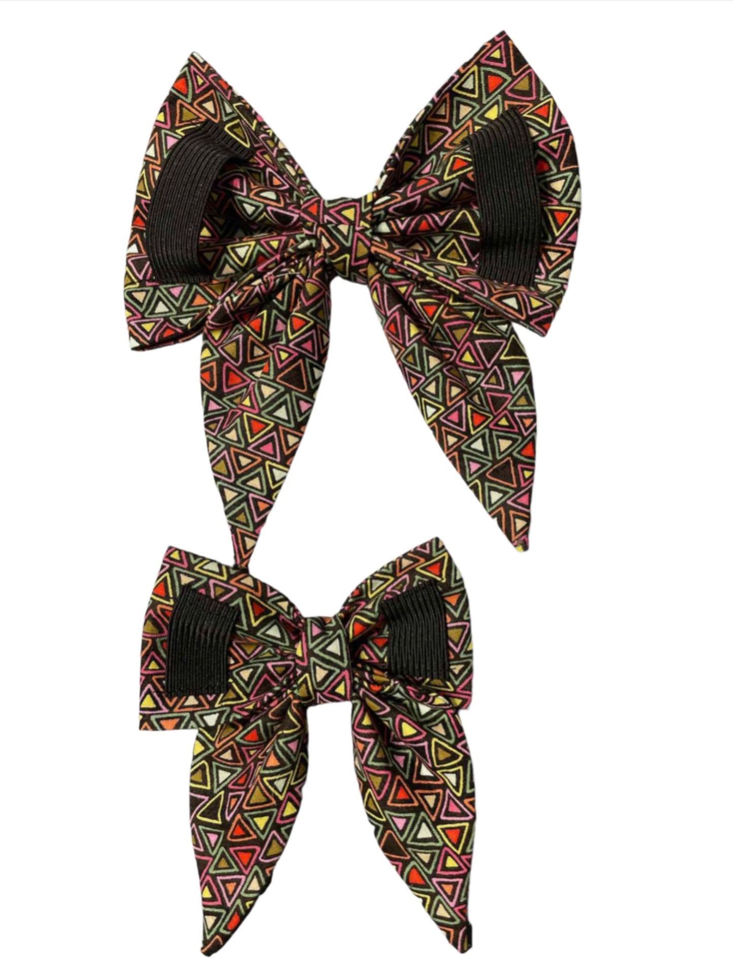 Triangle Maze Dog Bow
